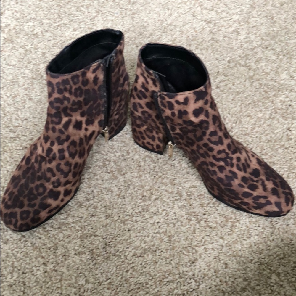 Worn once leopard block booties